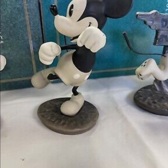 Disney Classics Collection - Picture 3 of 6